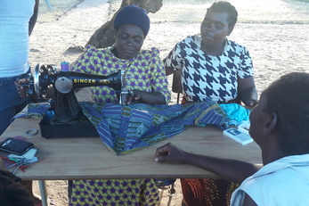 Mother group tailoring and baking vending shelter